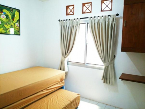  Hostel Bogor  Богор